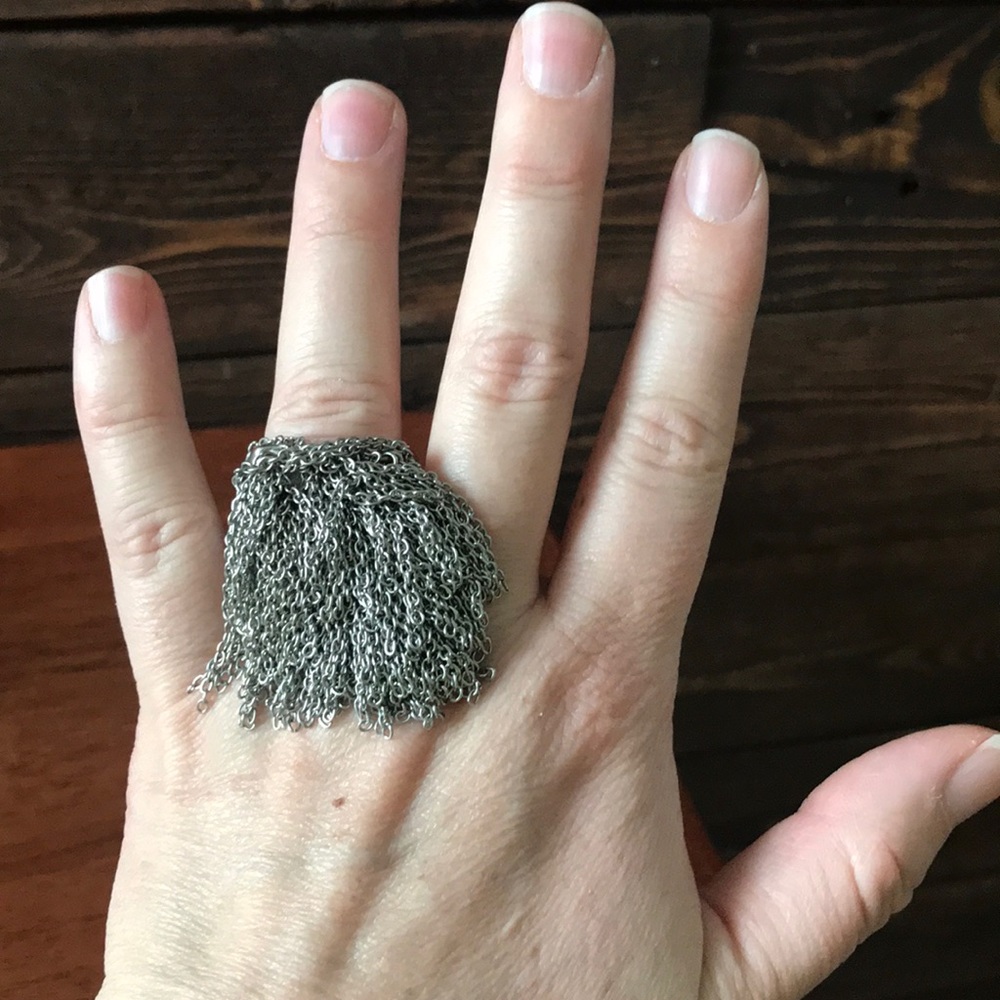 Ring - Picture 2 of 4